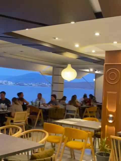 Cibo & Vino: inviting atmosphere with scenic view