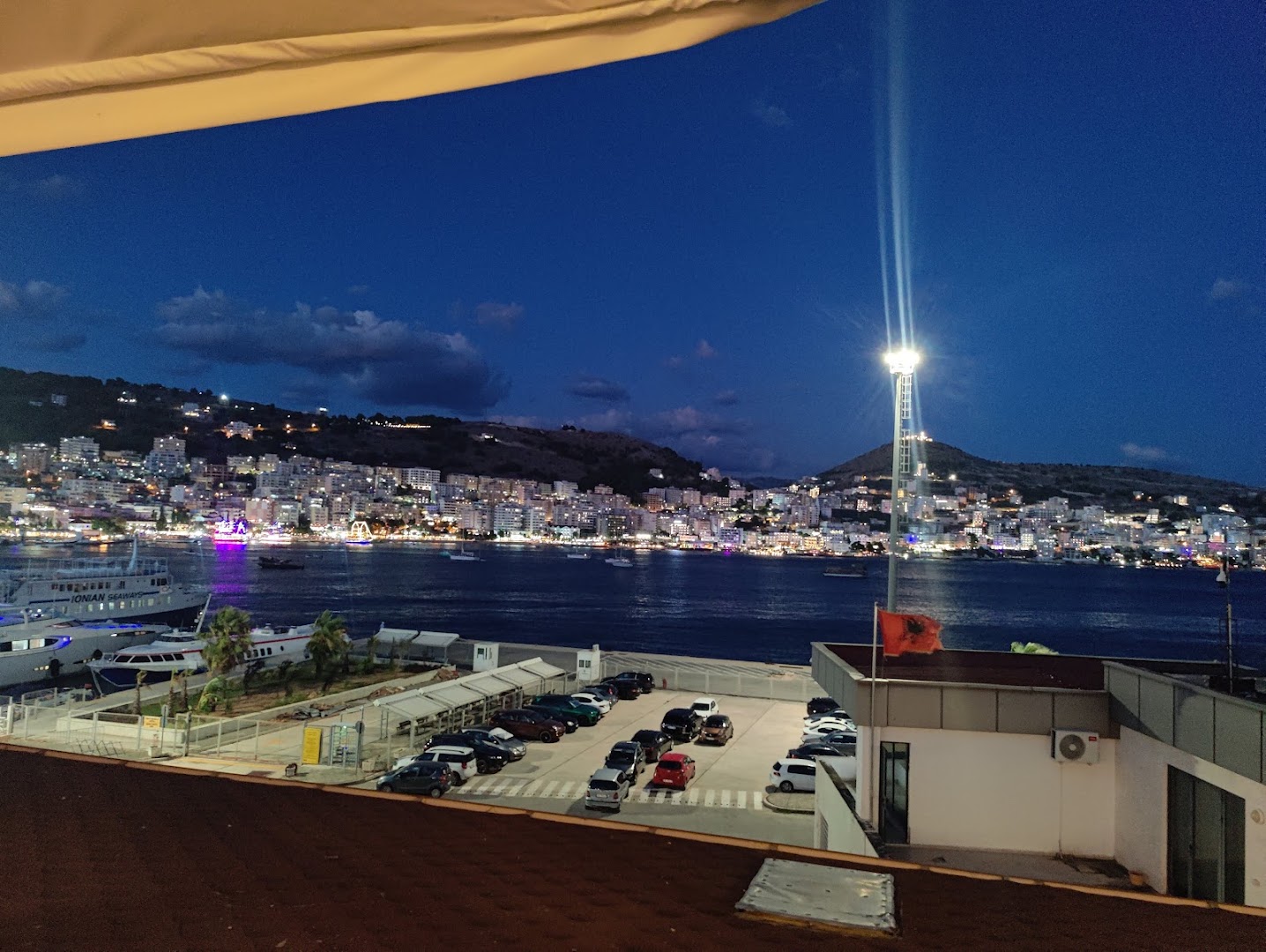 Cibo & Vino: beautiful restaurant terrace view
