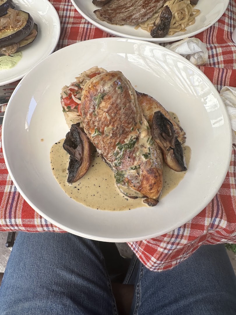 Alfredo Trattoria: appetizing, high-quality food photography