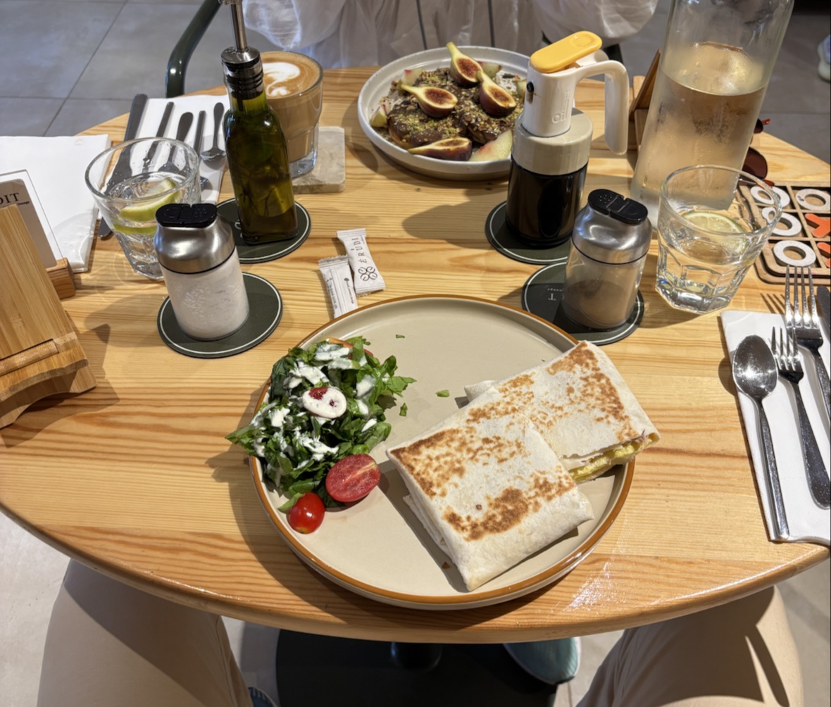 Érudit Connect Lounge: appetizing, high-quality food photography