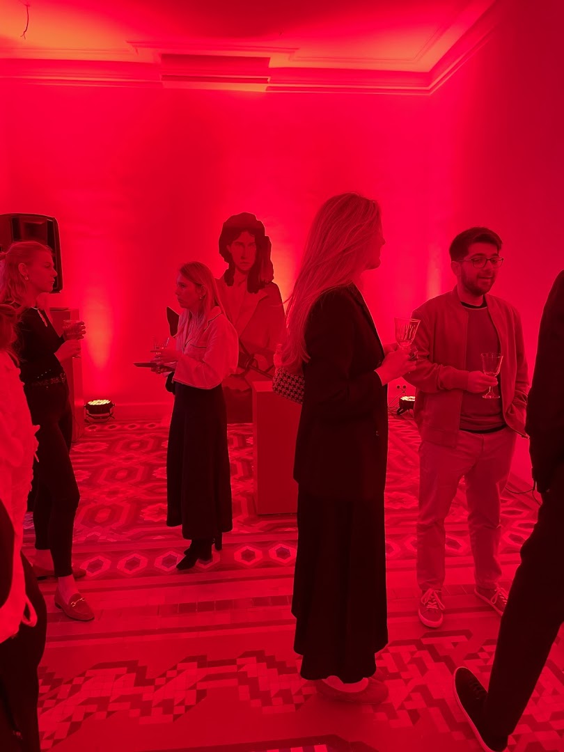Jidar Gallery: gallery event atmosphere well