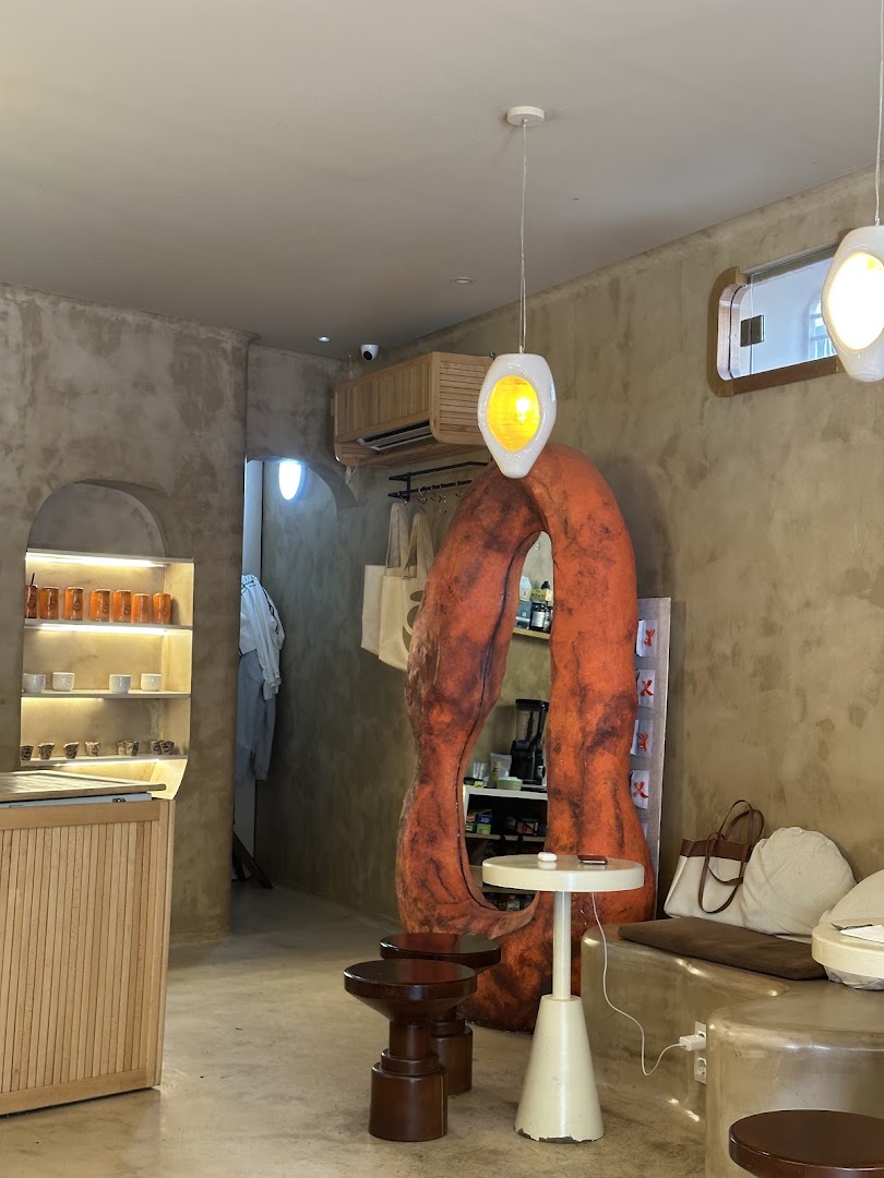 Qahwa The Coffee: appealing cafe interior design