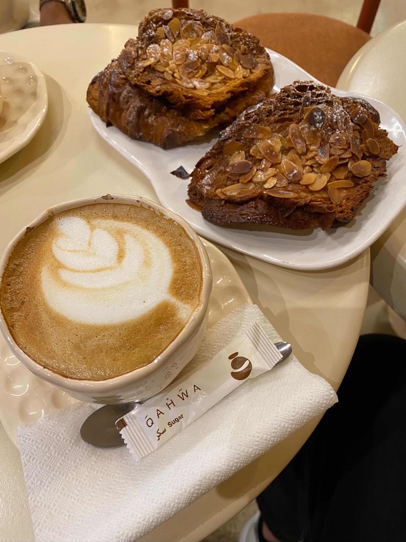 Qahwa The Coffee: appetizing food and coffee presentation