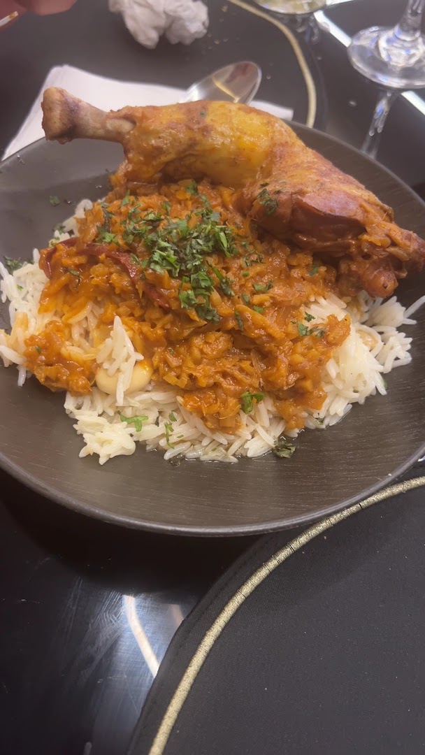 The Throne: appetizing photo of restaurant dish