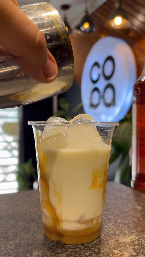 Copa Coffee: high quality drink preparation shot
