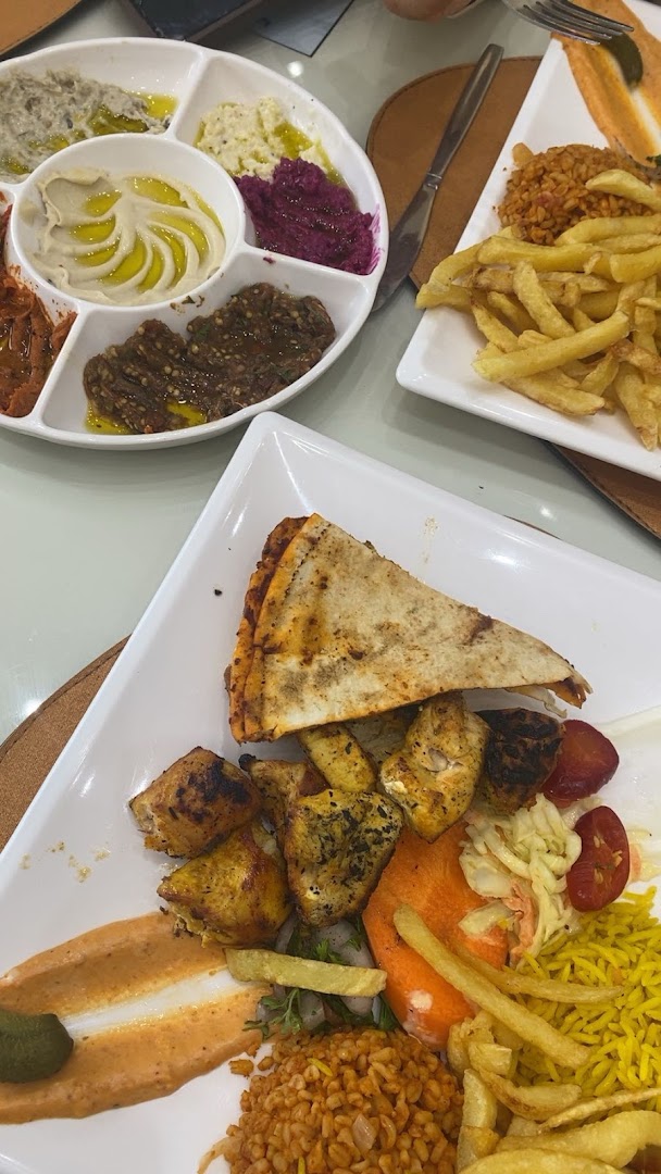 Damasco Food: appetizing photo of restaurant food