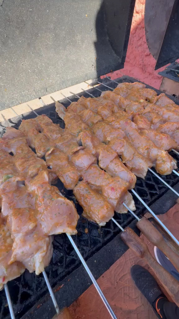 Wafi Restauration Traditionnelle: appetizing photo of grilled food