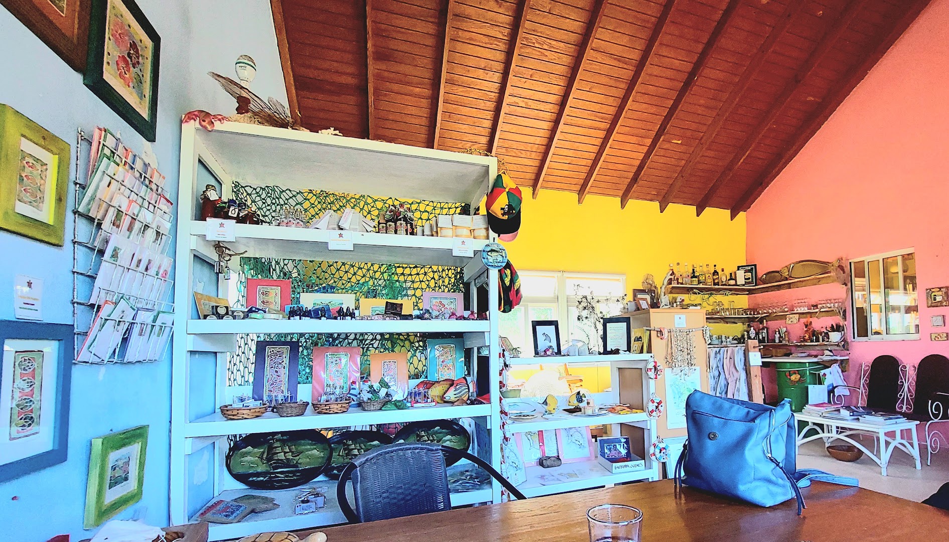 ArtCafe: venue interior and atmosphere