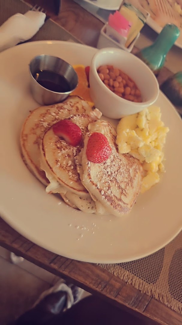 Clean Food 'N Jooce: appetizing photo of breakfast food