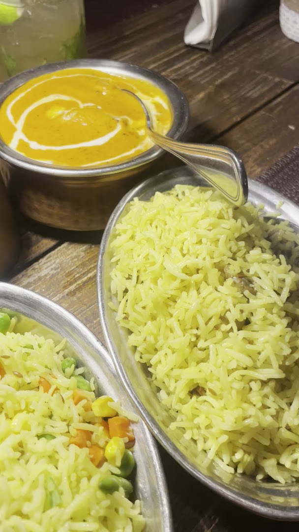 Indian Summer: appetizing photo of restaurant food