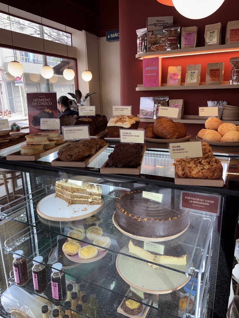 Barragán: appetizing display of fresh pastries