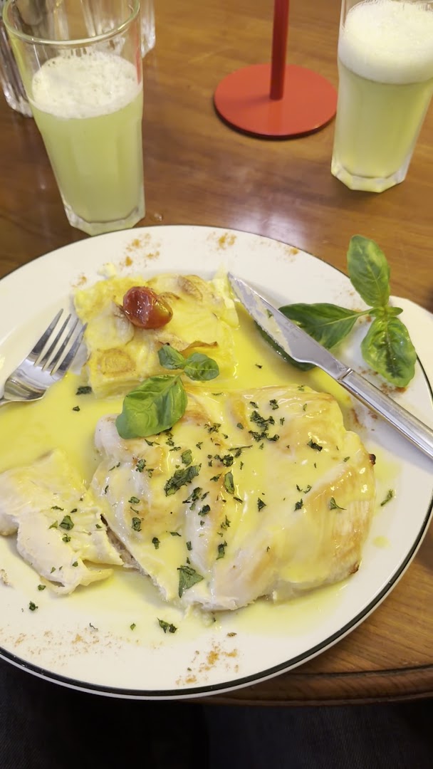 Cantina Recoleta: appetizing, clear food photography