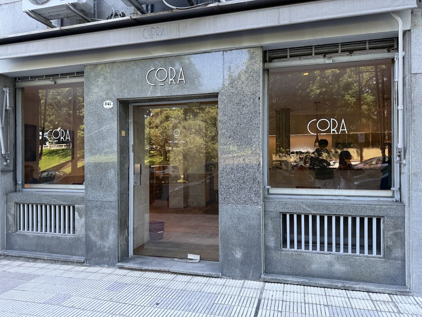 Cora Café: clear exterior shot of venue
