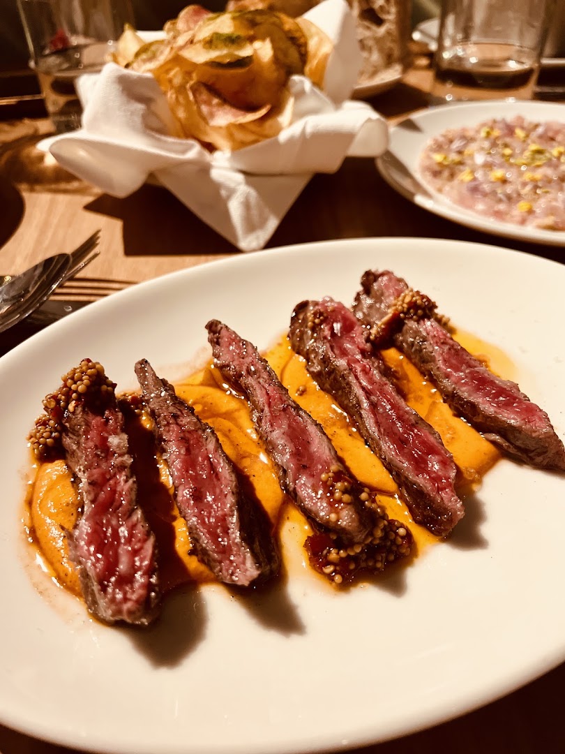 Mambo: appetizing, high-quality food photography