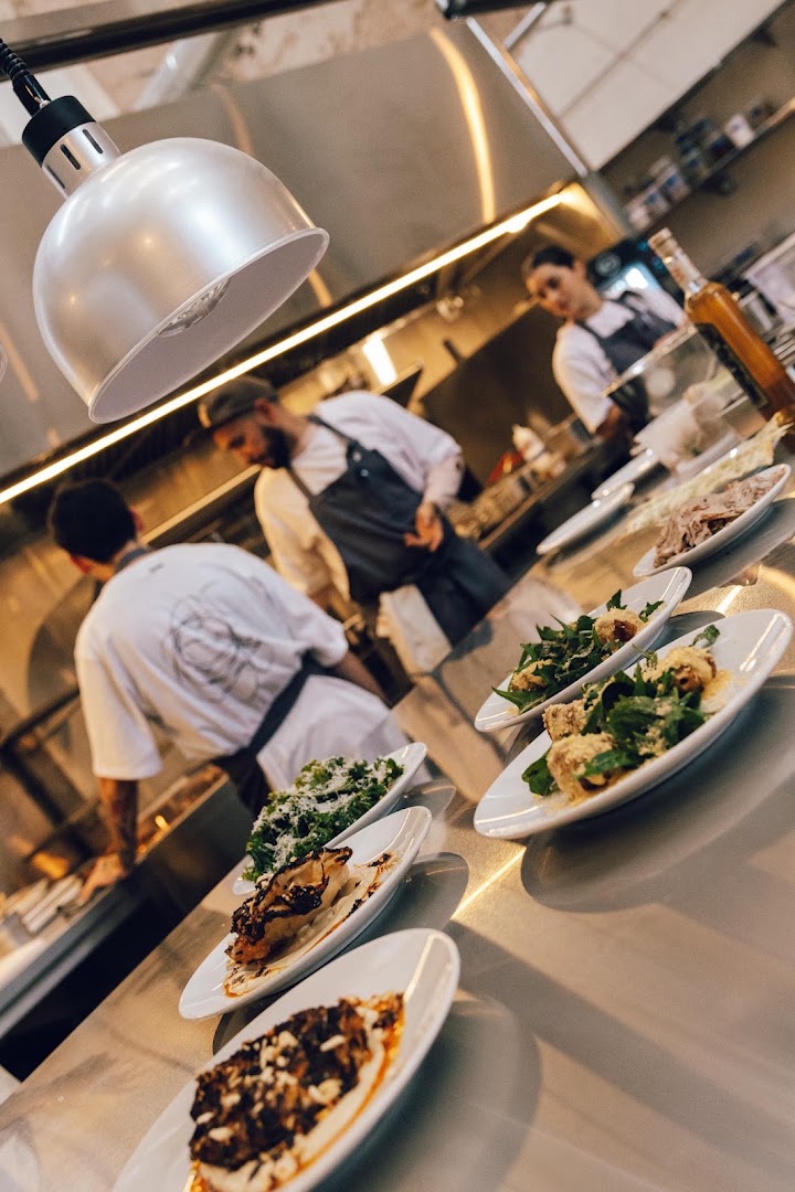 Mambo: professional kitchen action shot