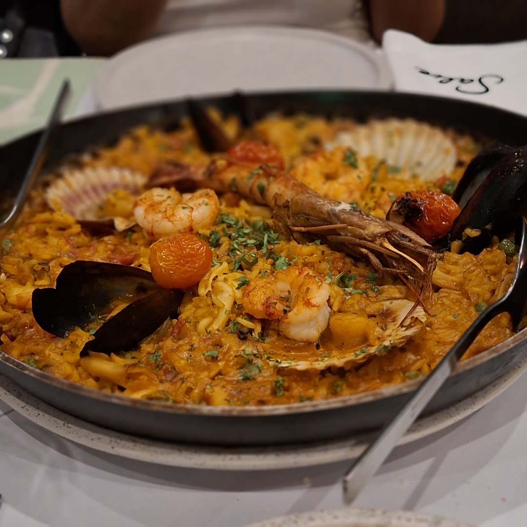 Salve: appetizing, high-quality food photography