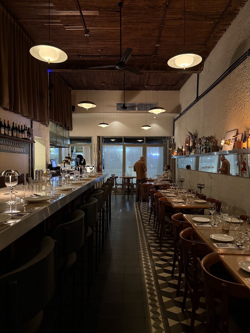 Silvino: inviting and professional interior shot