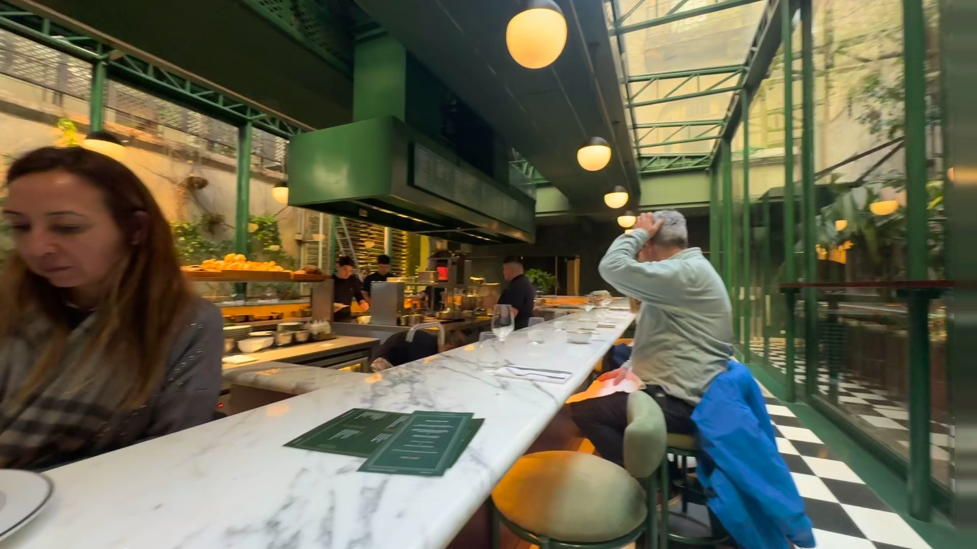 Tegui Barra: venue atmosphere and interior
