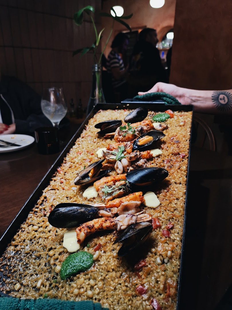 Cachito: appetizing, high-quality food photography