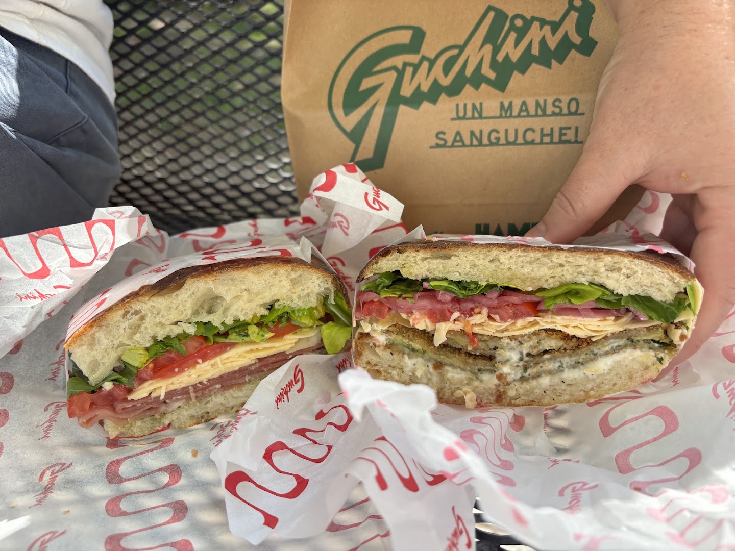Guchini: appetizing photo of restaurant food
