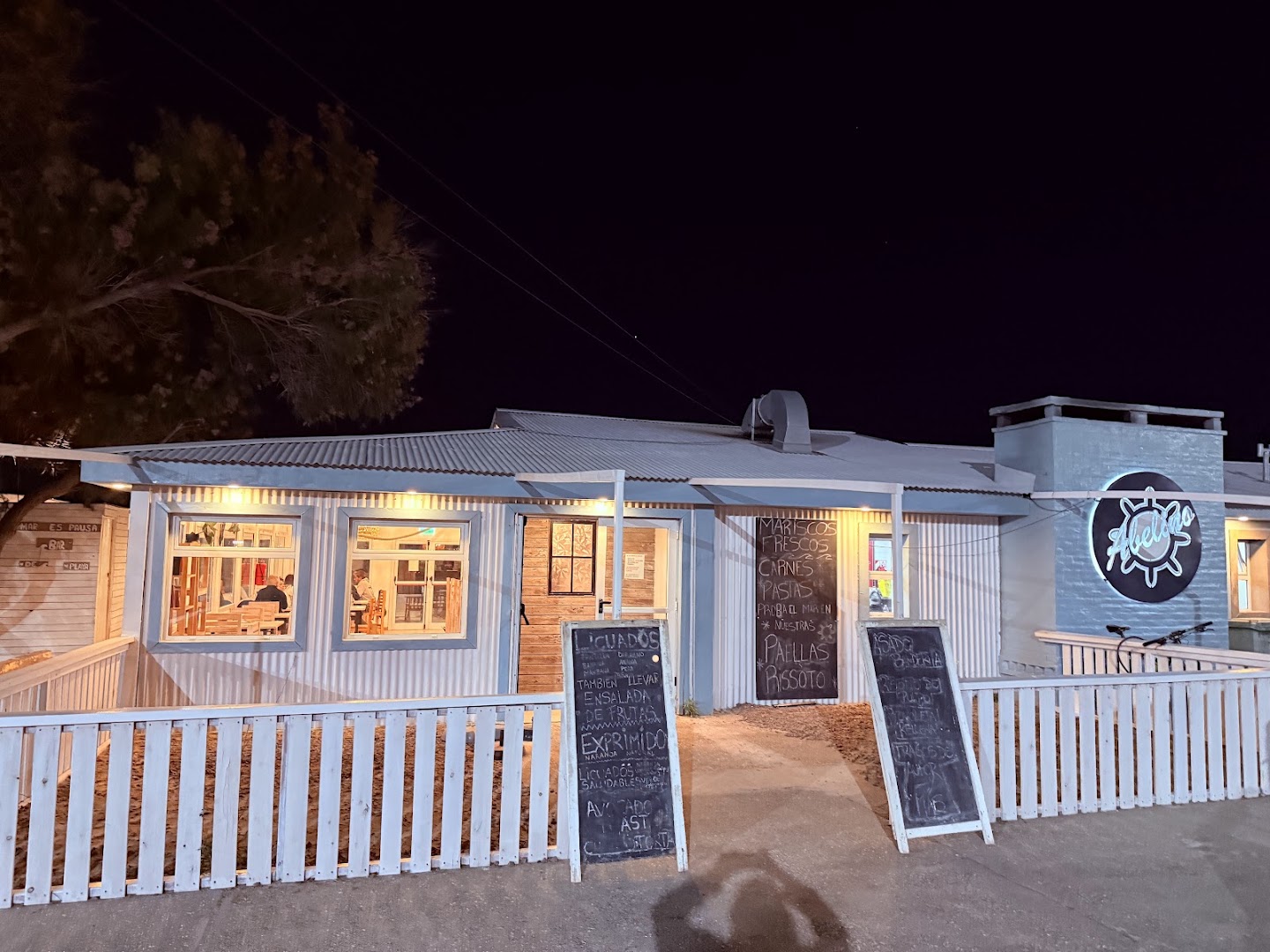 Abelino: clear exterior shot of restaurant