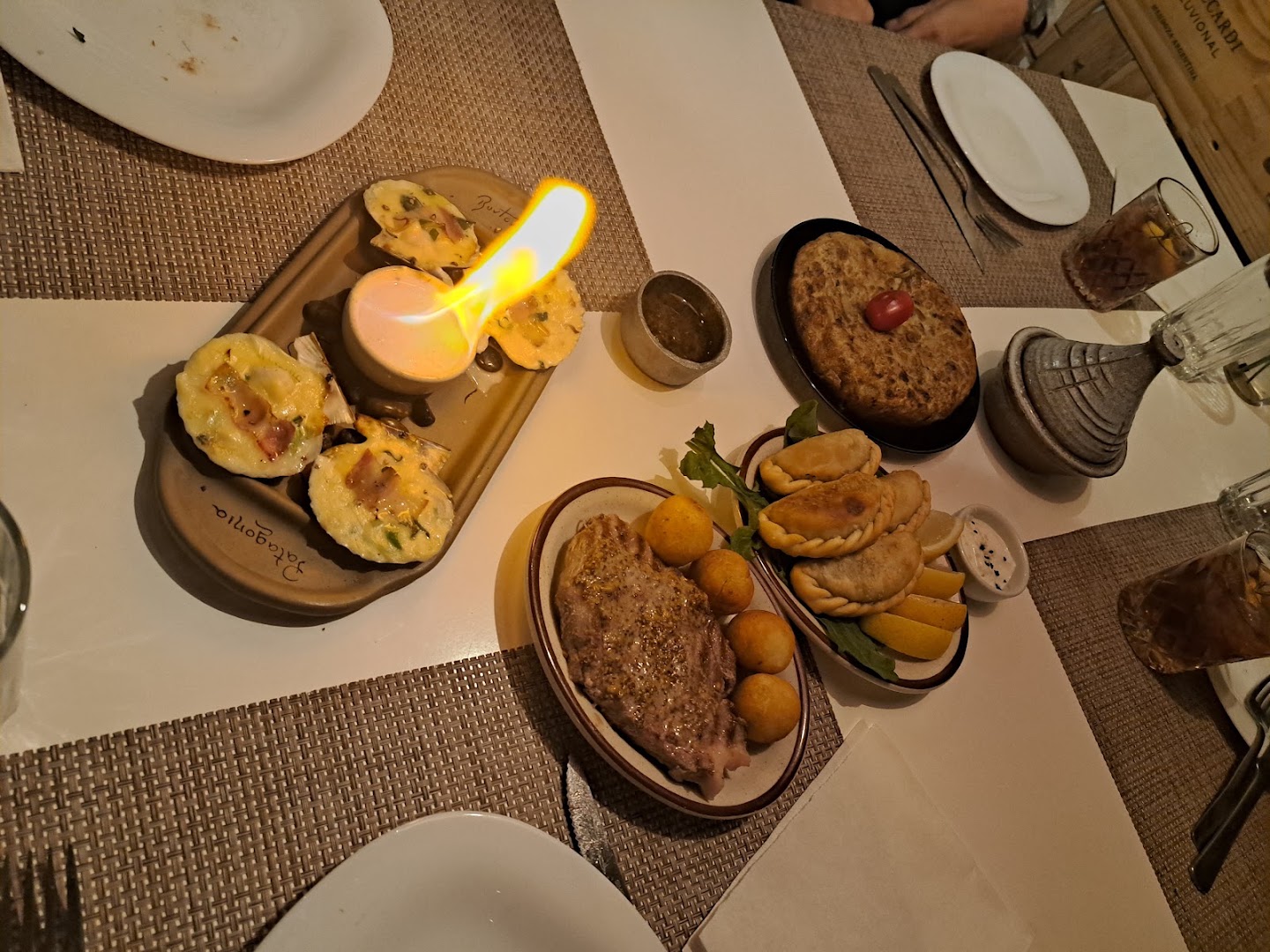 Barrika Bar: appetizing food and vibrant atmosphere