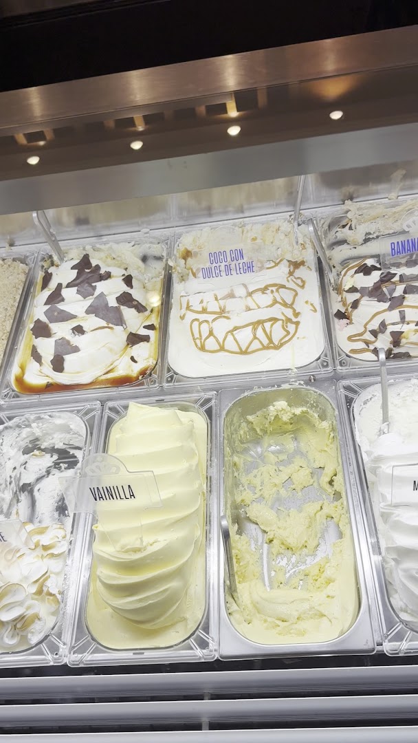 Ignacia: appetizing display of ice cream