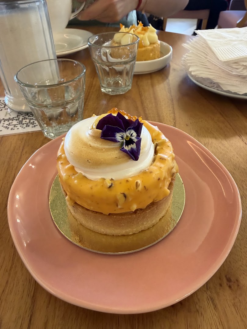 Kofi Bakery: appetizing, high-quality food photography