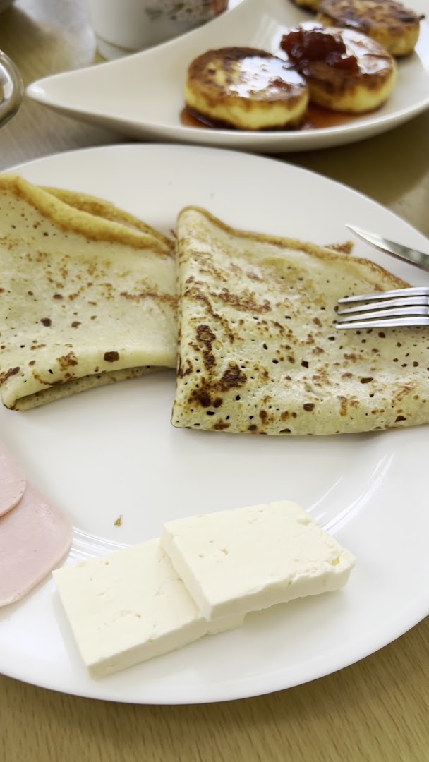 Shamam's Macarons: appetizing photo of served food