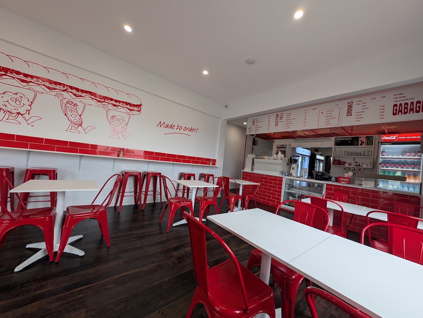 Gabagool: clear interior shot of venue