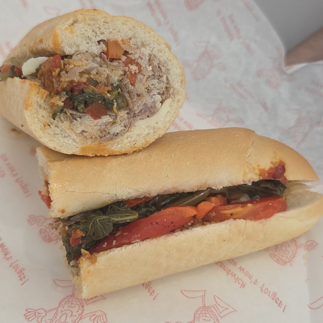 Gabagool: appetizing photo of bar food
