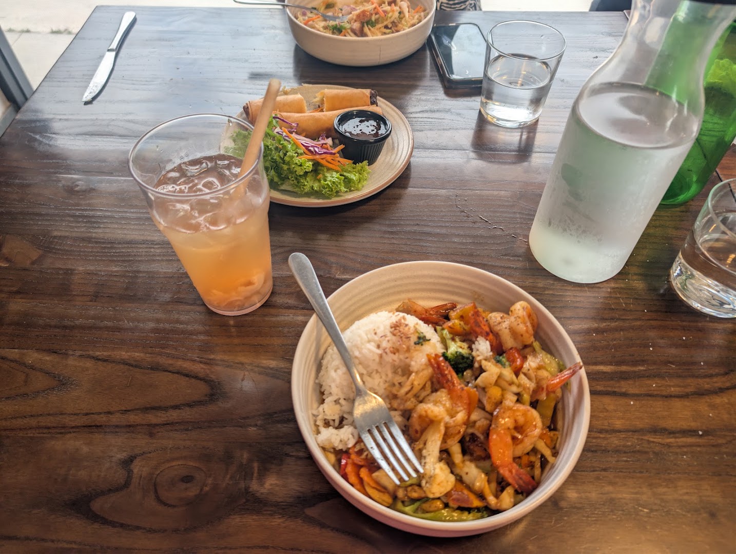 Q Eats: appetizing food and drink presentation