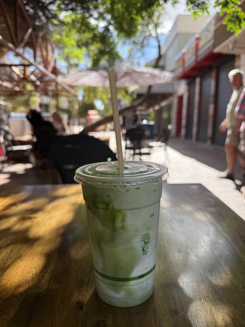 That Little Cafe: appealing photo of cafe drink