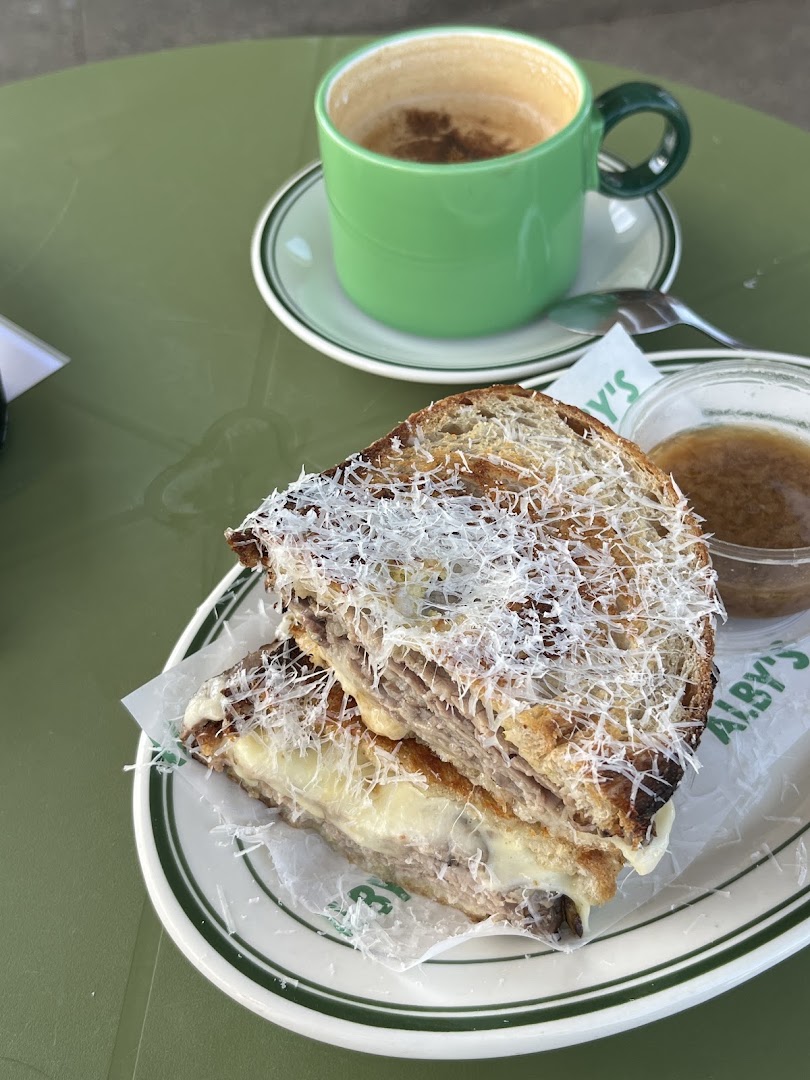 Alby's: appetizing food and drink photo