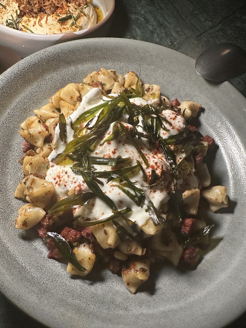 Layla: appetizing, high-quality food photography