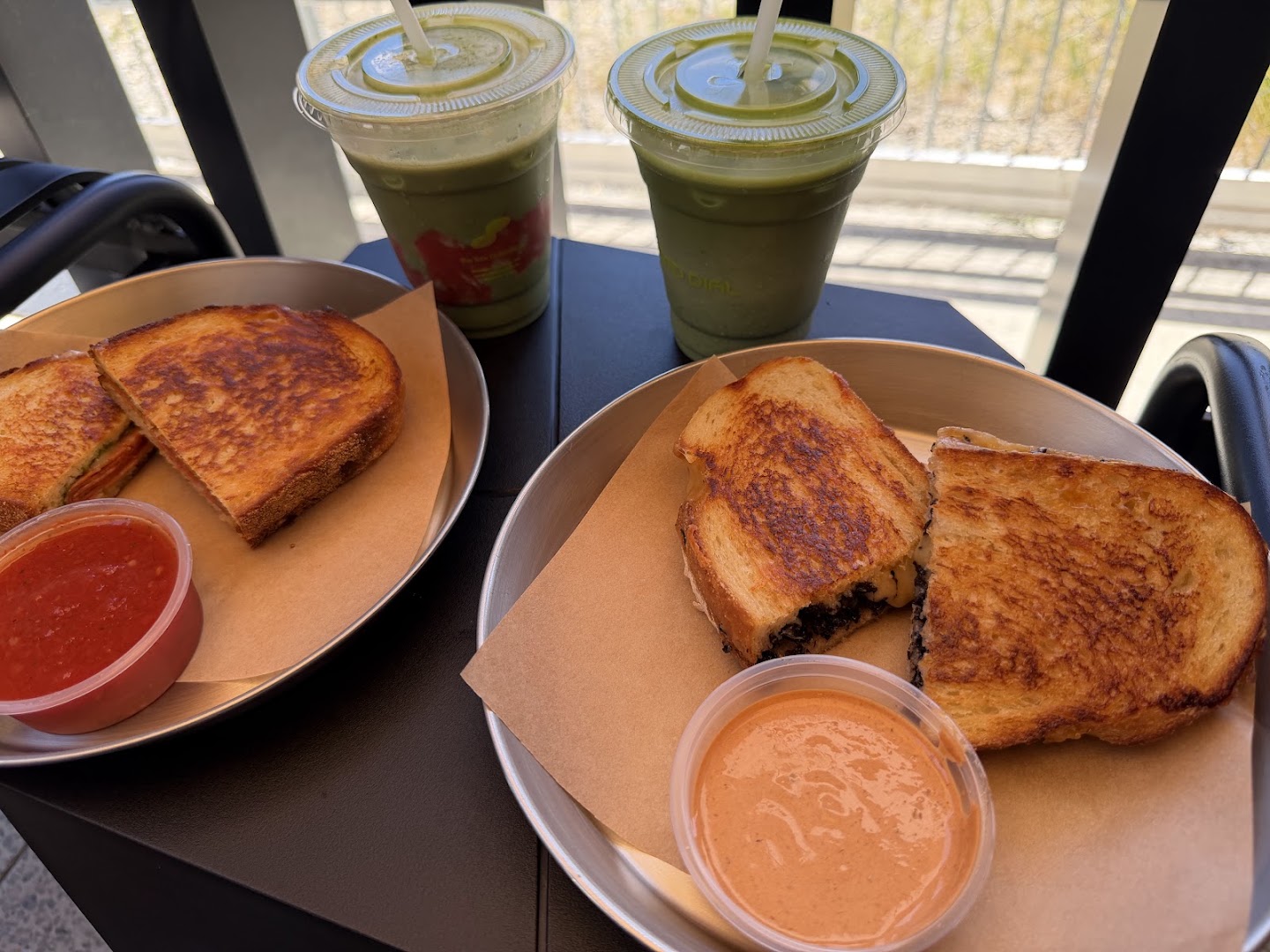 Speed Dial: clear photo of food and drinks