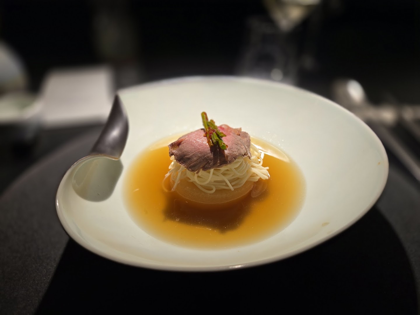SUUM: high quality food photography