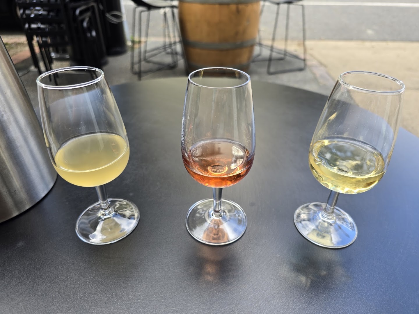 Wild Legs: clear photo of bar drinks
