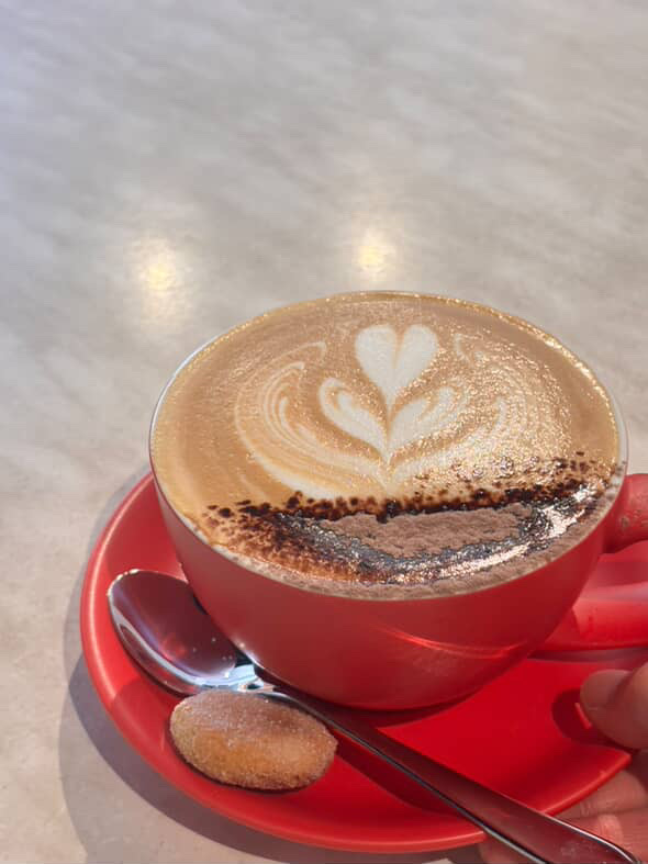 AKOFI: high quality photo of drink