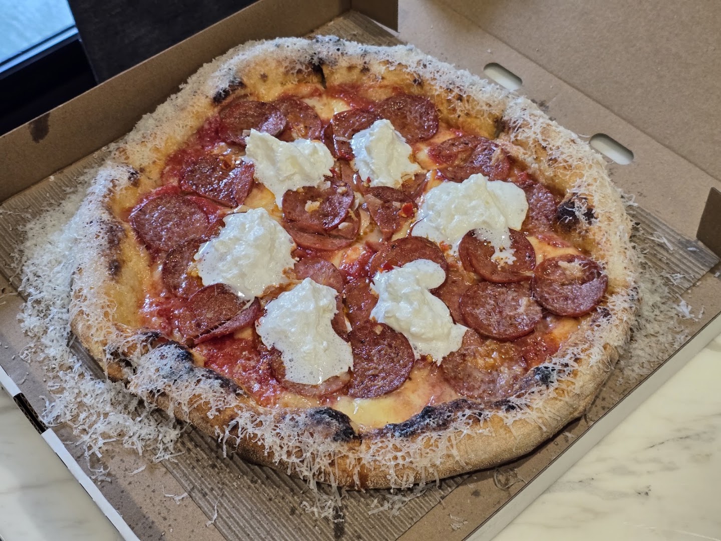 Pizzeria Officina: appetizing photo of restaurant pizza