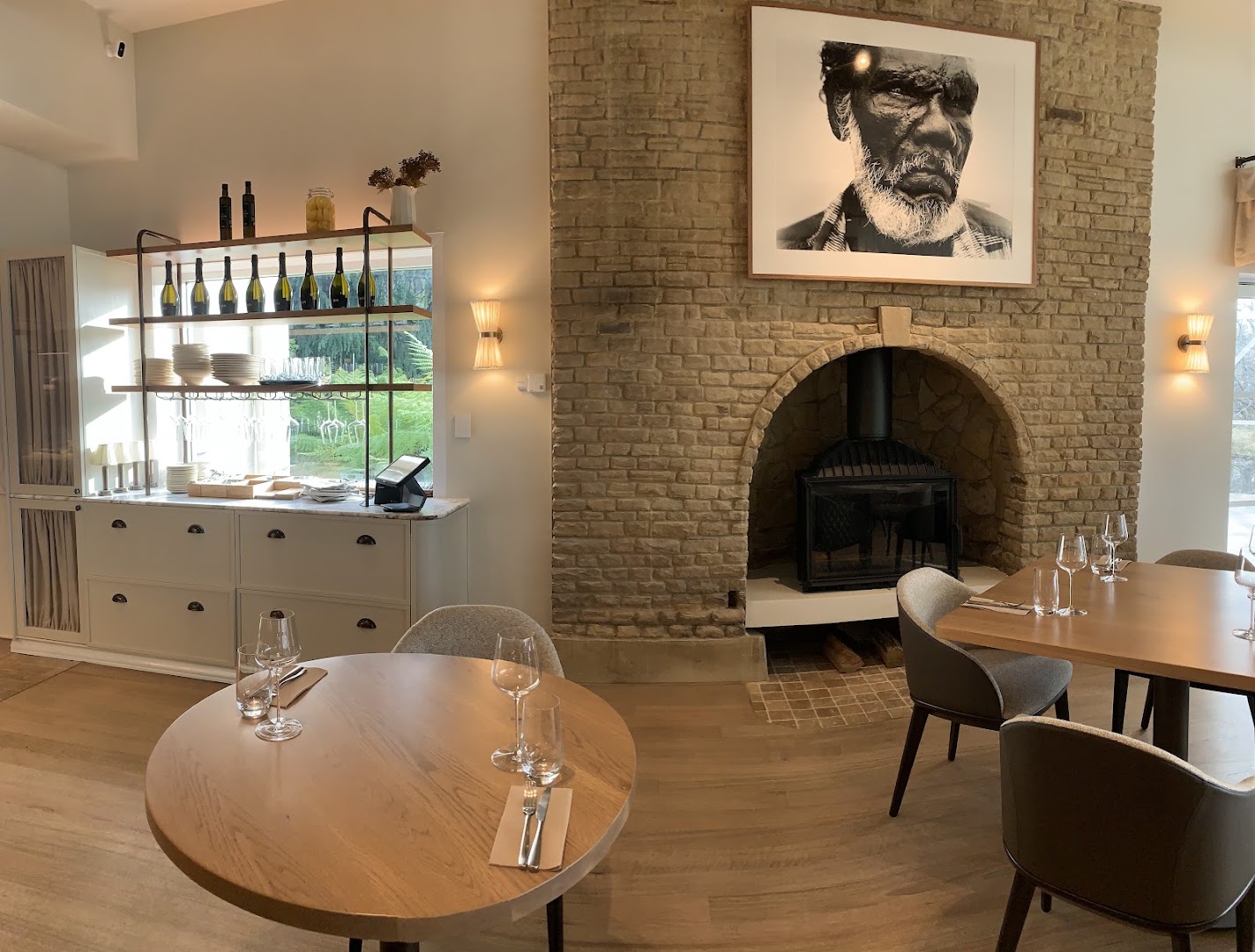 Bird In Hand: inviting and professional interior shot