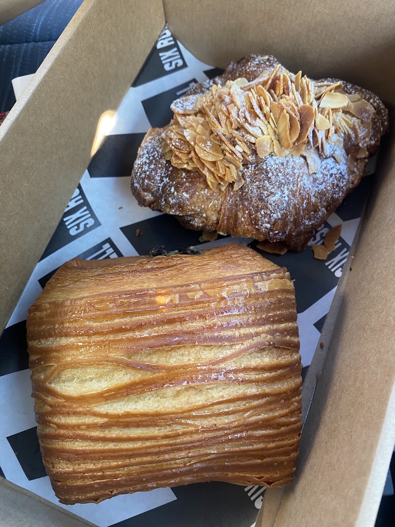 Six Russell Bistro: appetizing photo of restaurant food