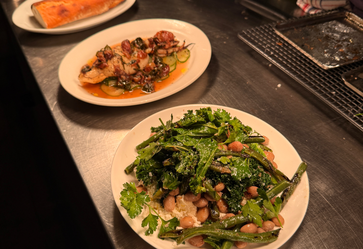 The Pontian Club: appetizing, high-quality food photography