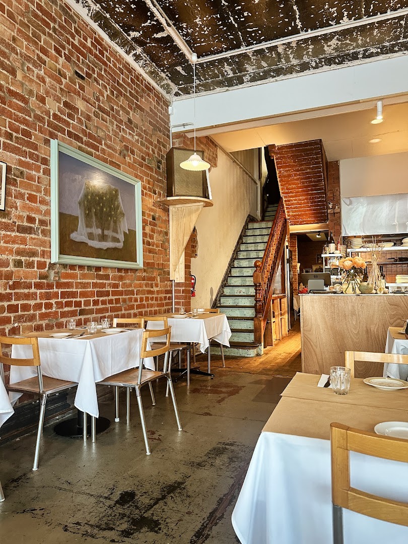 The Pontian Club: inviting and clear interior shot