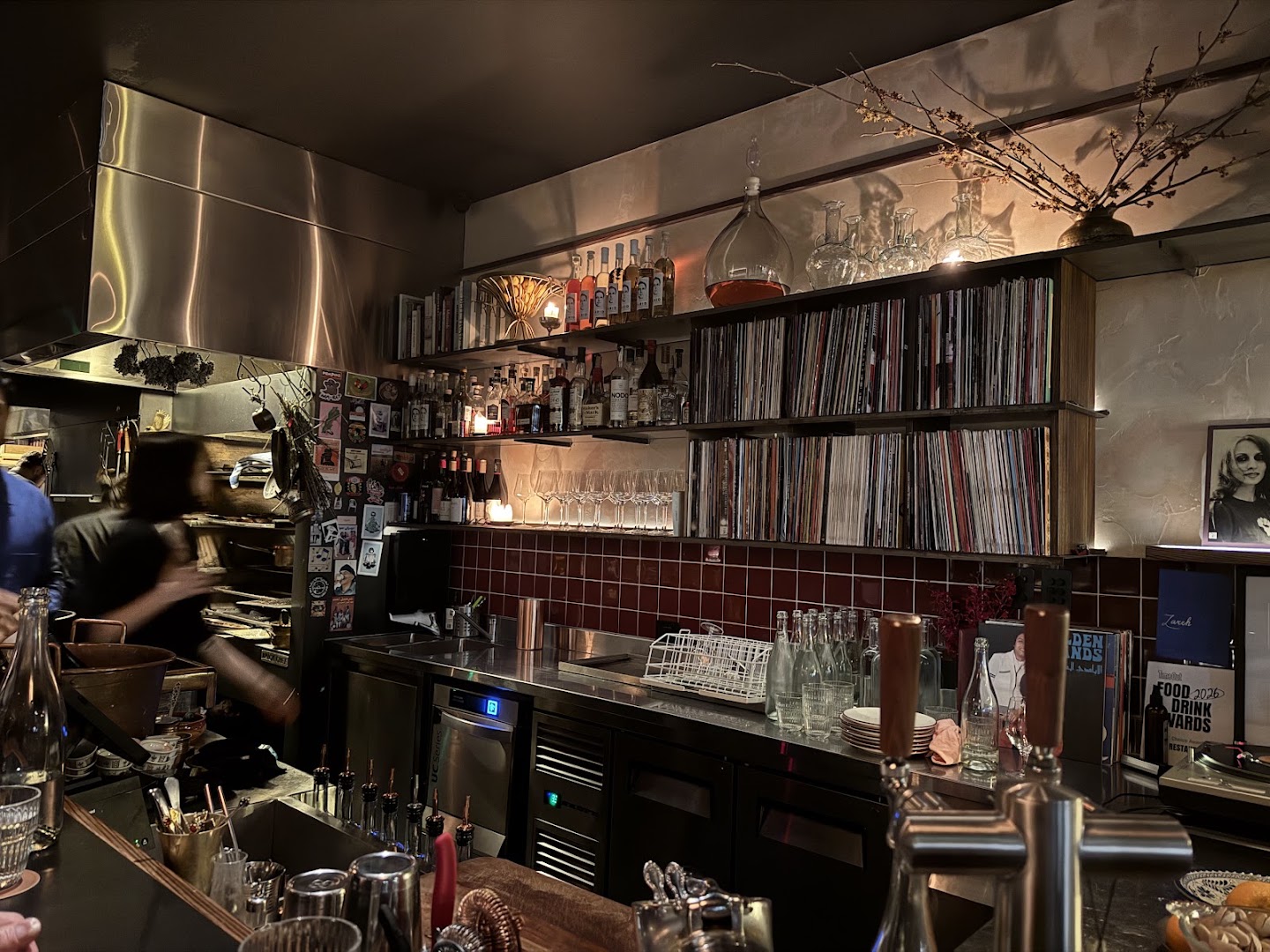 Zareh: inviting atmosphere and professional interior shot