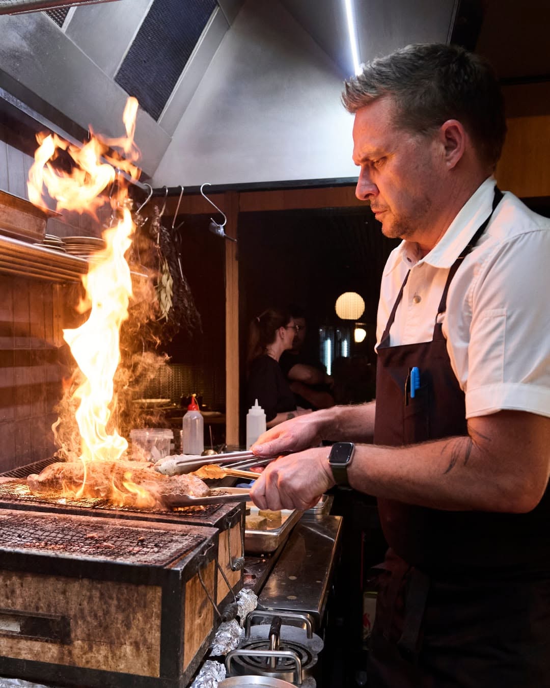Pearla and Co: professional action shot of cooking
