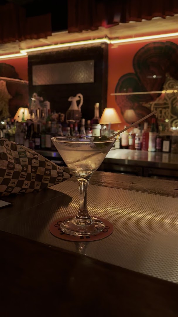 Bar Herbs: appealing photo of bar drink