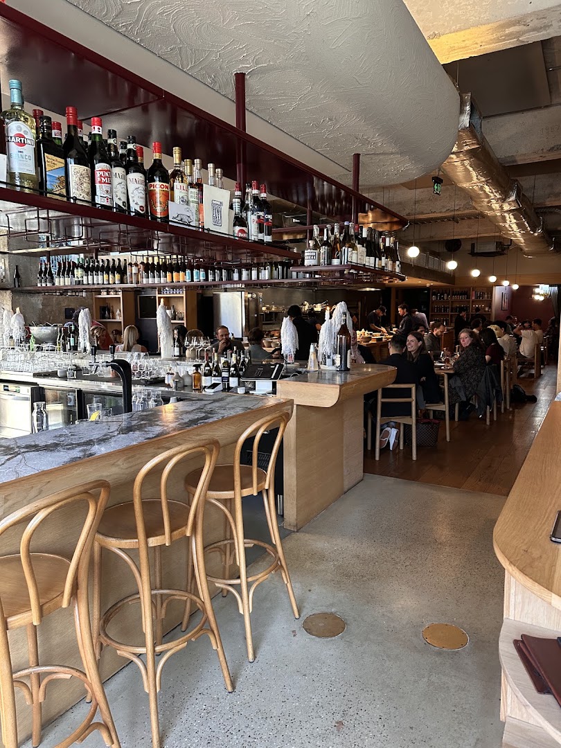Bessie's: clear, inviting restaurant interior shot