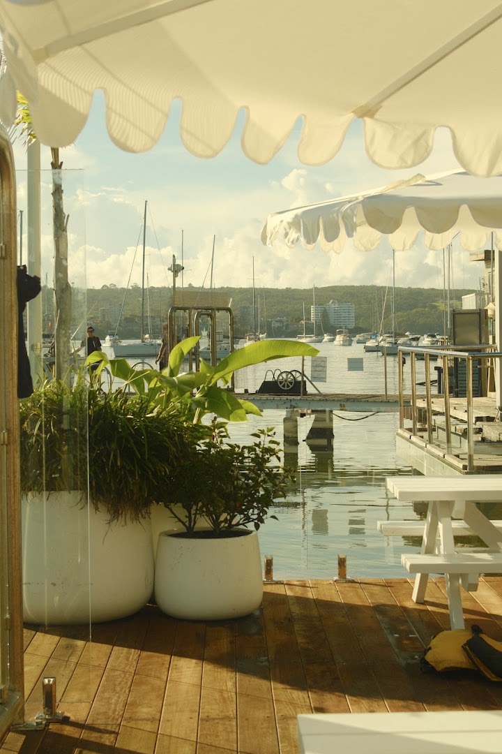 Buoy Kiosk: beautiful atmosphere and scenic view