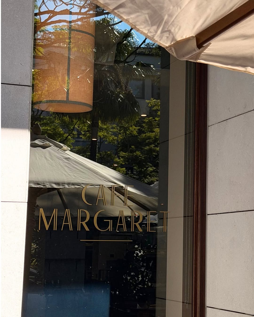 Cafe Margaret: elegant and professional exterior shot
